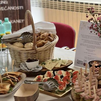 Brunch - finger food i soft drink