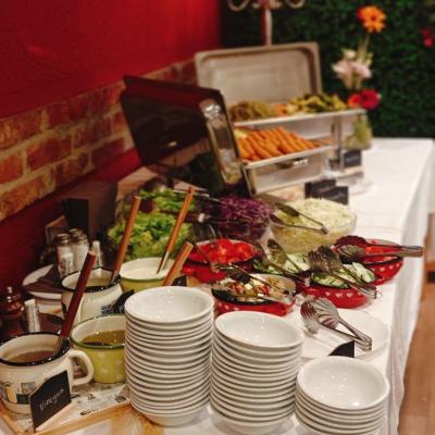 Catering u sklopu Festivala folklora Cofa 2024.